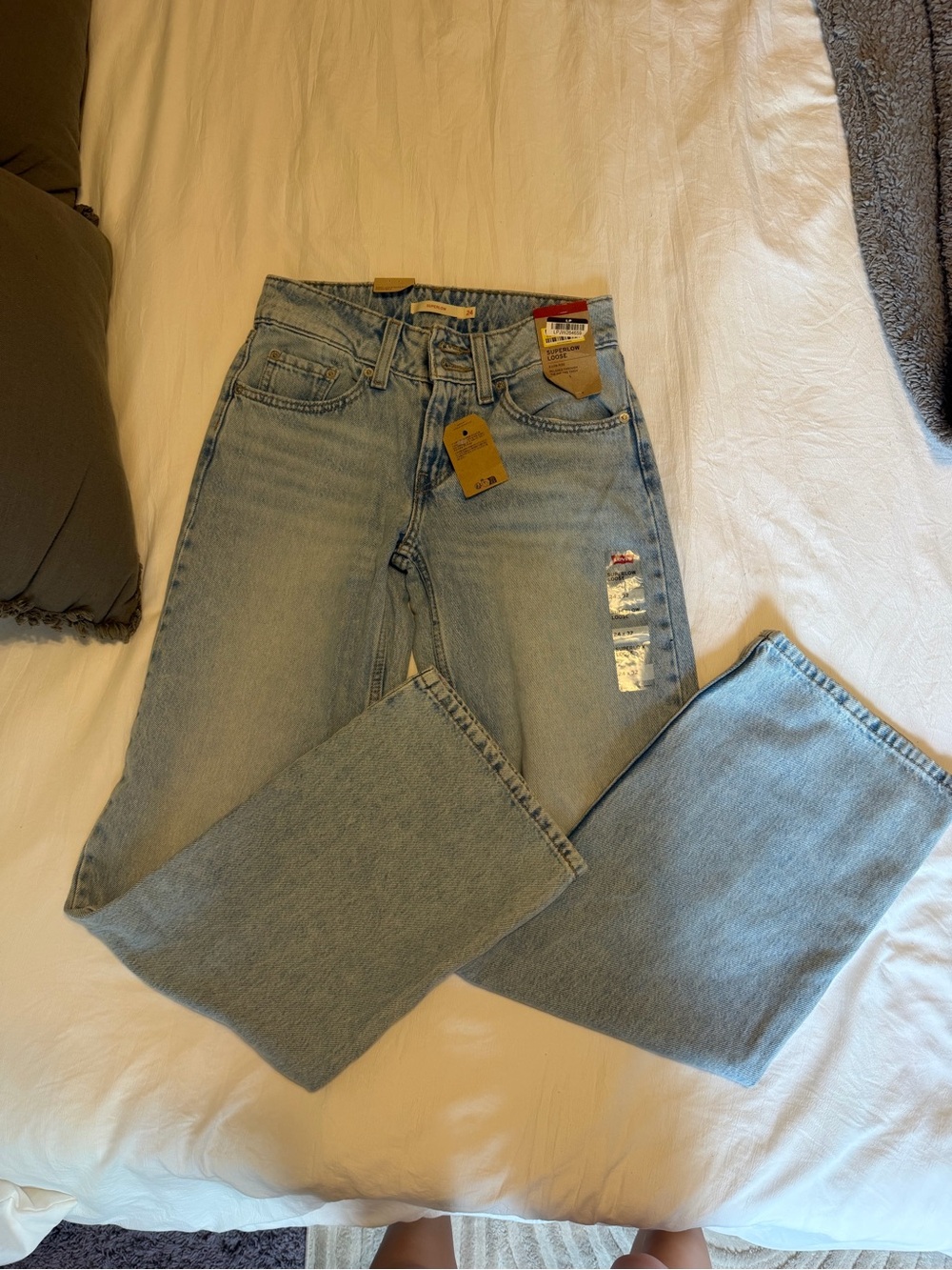 Levi's Women's Light Blue Superlow Loose Jeans